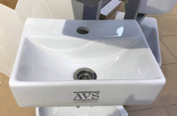 Раковина AVS Глория 36х25 белая