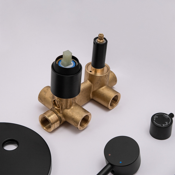 Душевой комплект AVS Slimmer 4в1 черный матовый