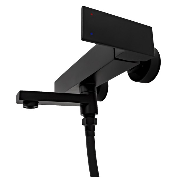 Смеситель для ванны с душем AVS Cube черный матовый